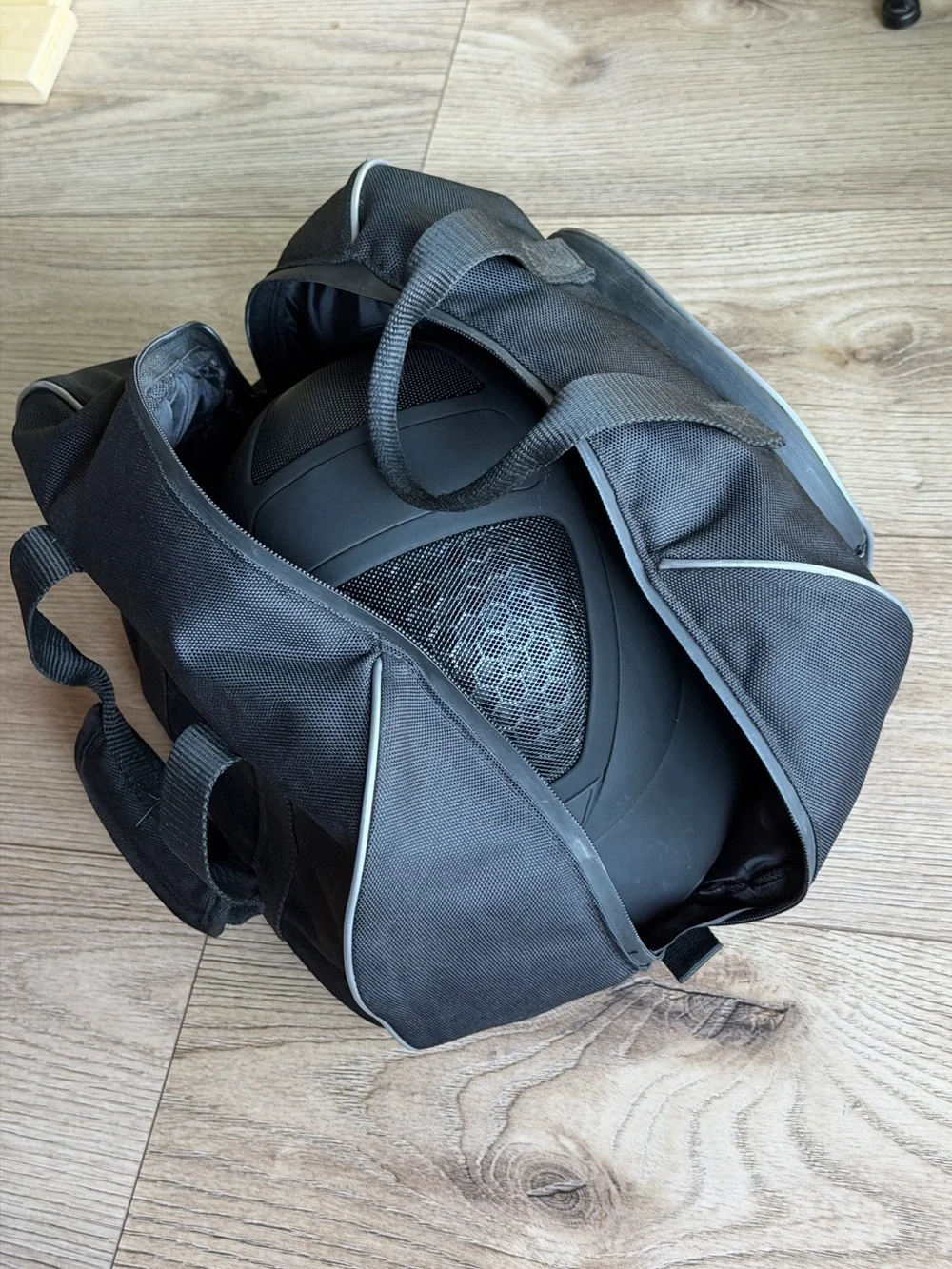 Black equestrian carry bag